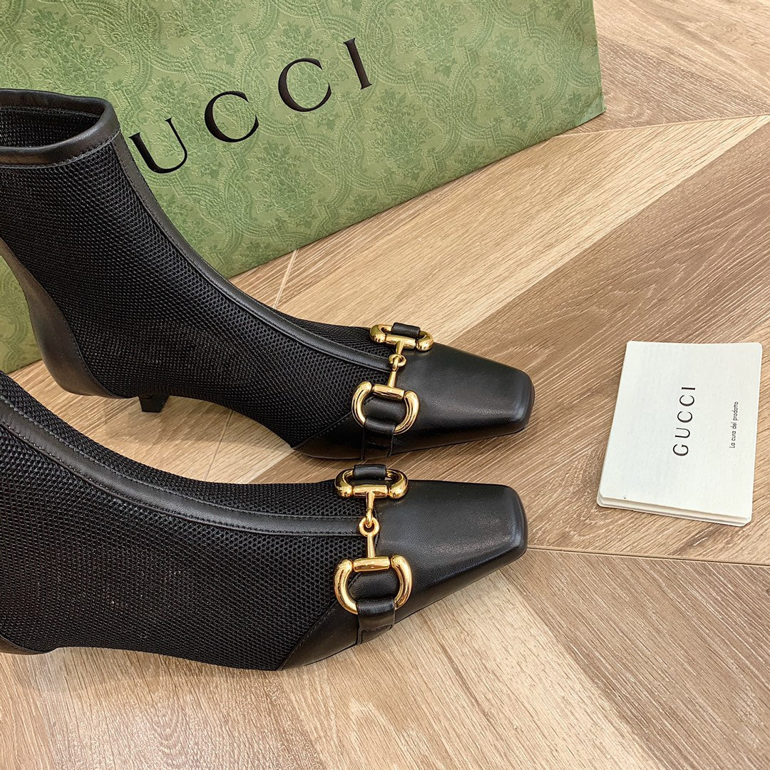 Ботильоны Gucci Street с пряжкой, острым носком и низким каблуком - 1