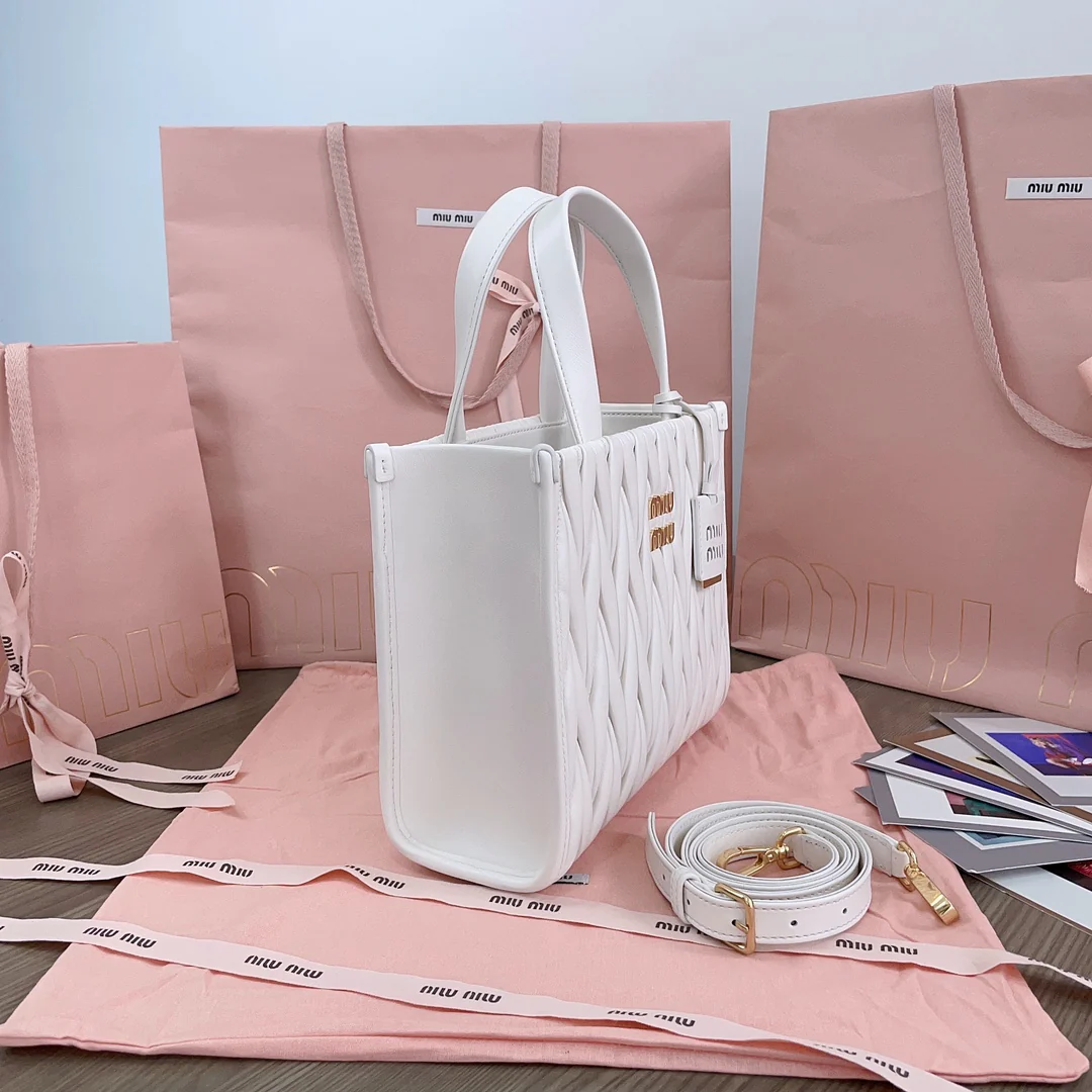 Сумка-тоут Miu Miu 5bg263 - Кожа ягненка