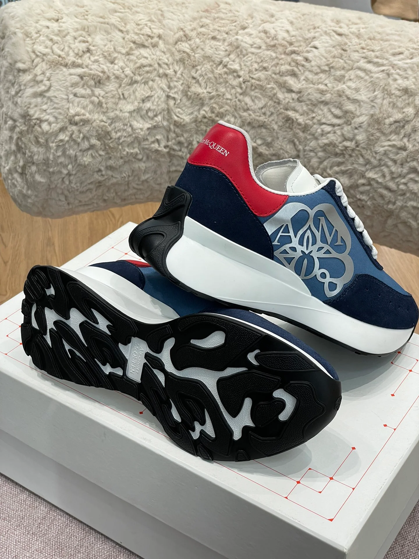 Кроссовки для бега McQueen весна/лето 2022 (парные)