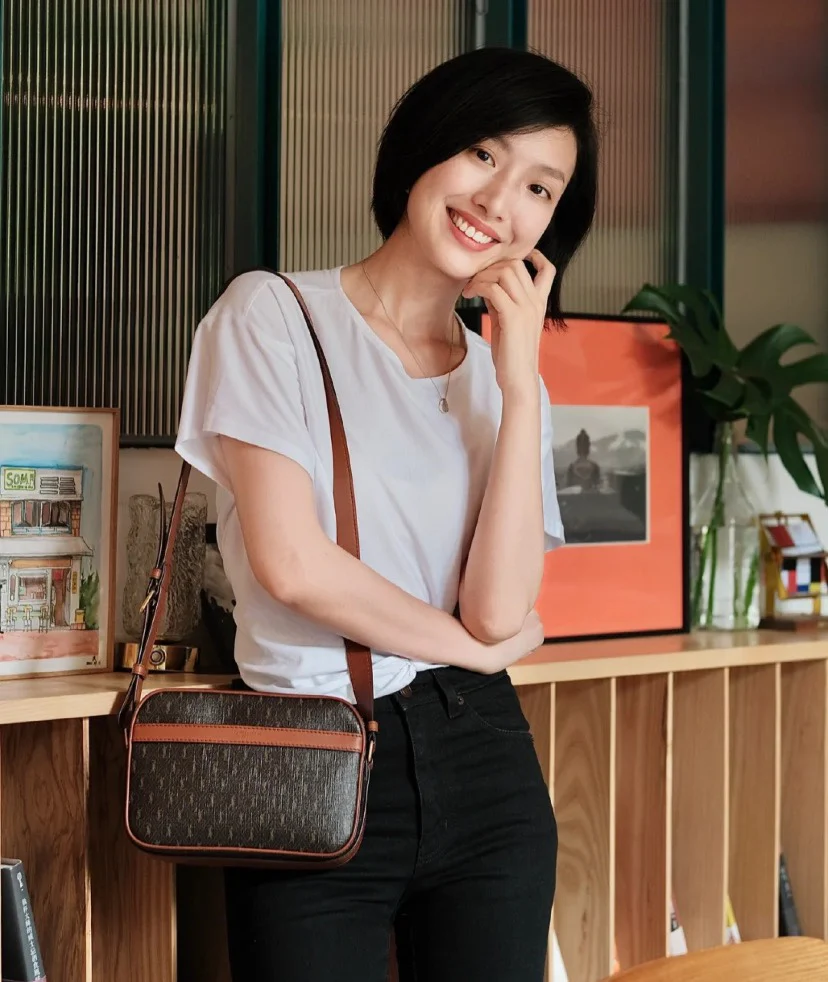 Сумка для фотоаппарата YSL Monogram - унисекс.