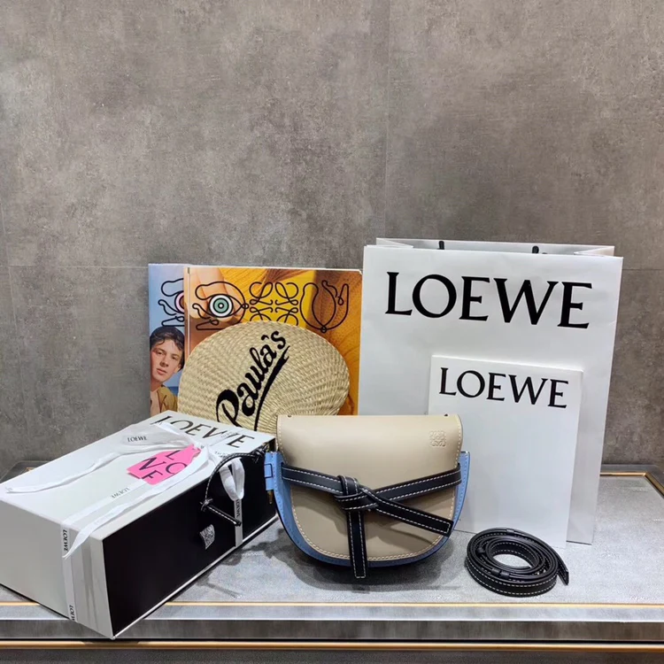 Схема коллекции однотонных тканей Loewe-gate Small Plain