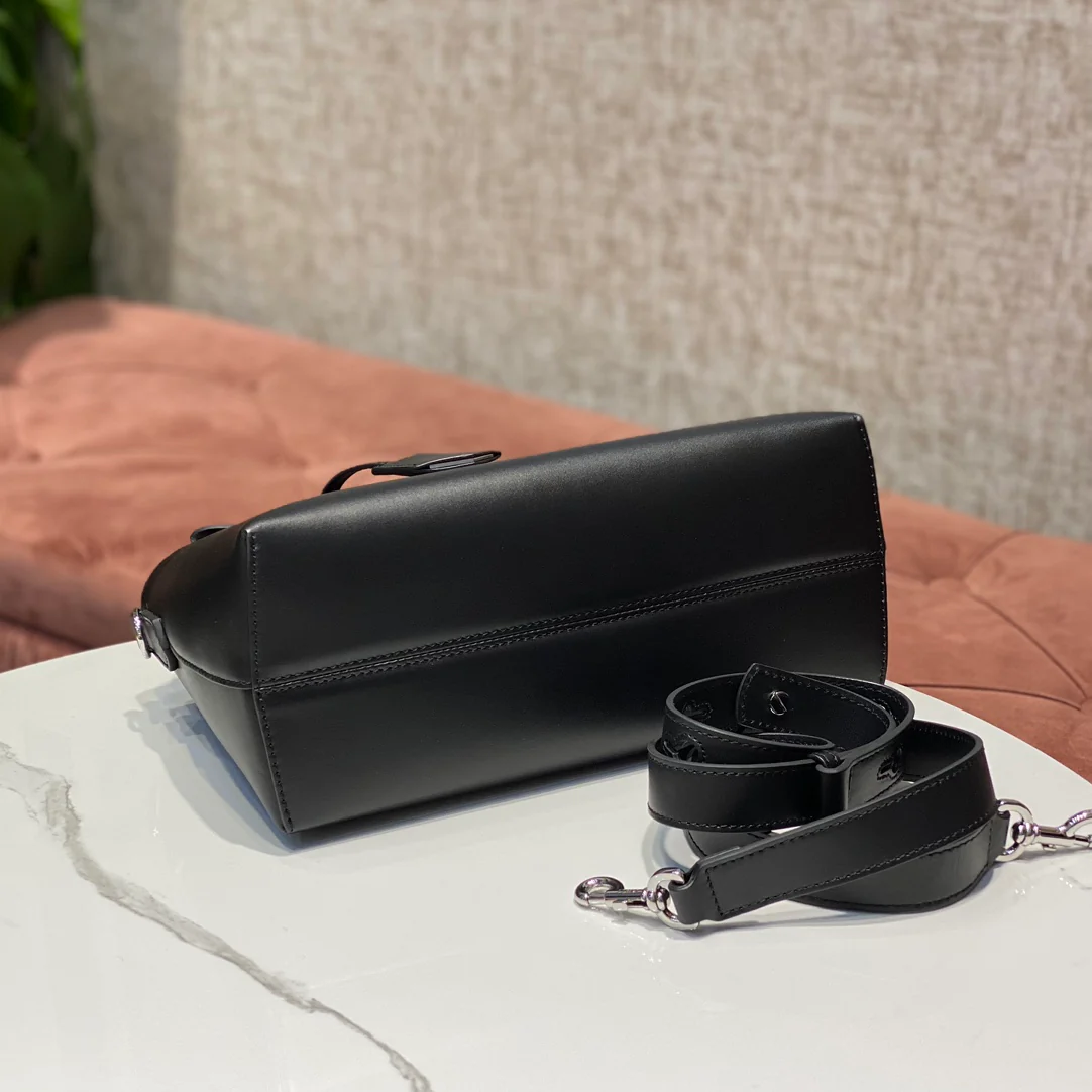 Сумка Fendi by the Way Boston - Черная - 1