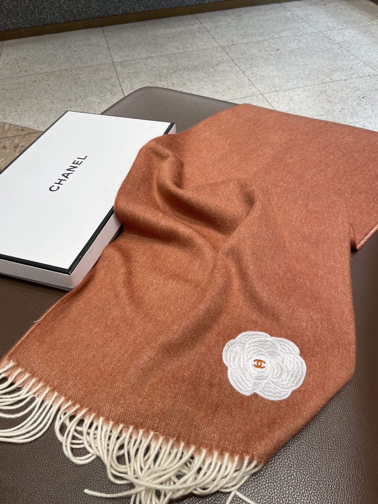 Chanel - Двусторонний кашемир - 210 см - 36 см - Оранжевый