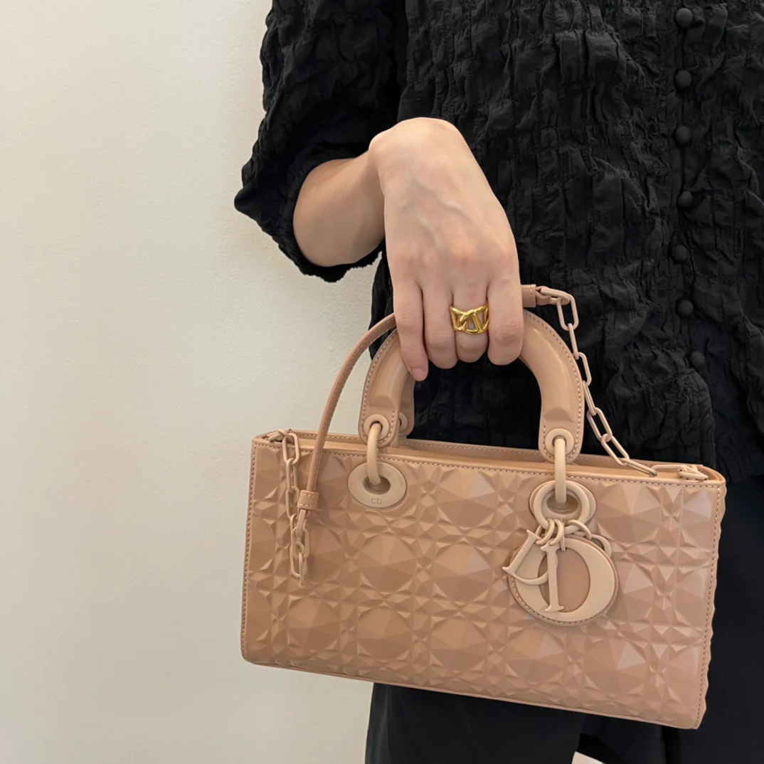 Сумочка Dior Lady D'Joy - с ромбовидным узором - розовый цвет