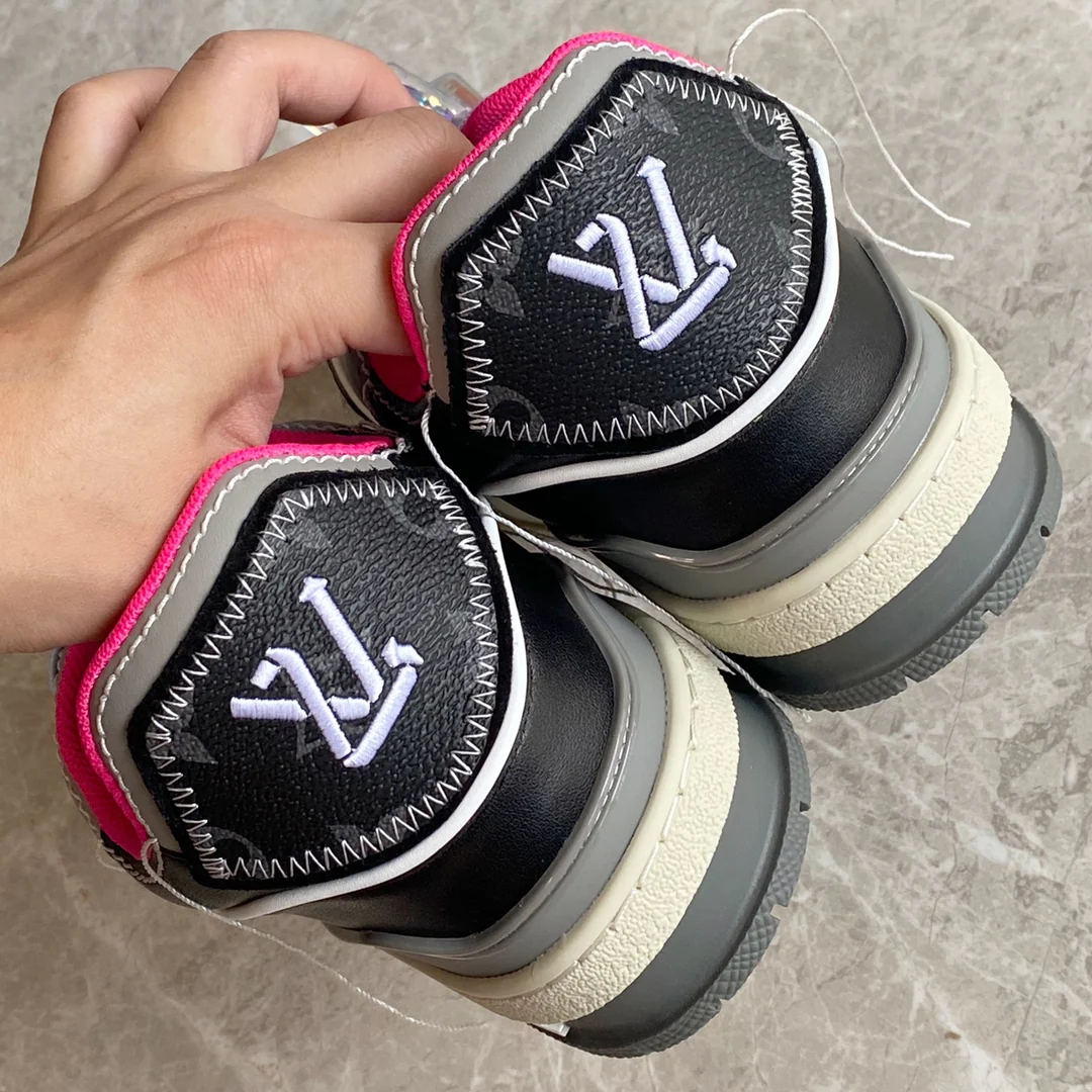 Обувь LV - кроссовки LV Trainer