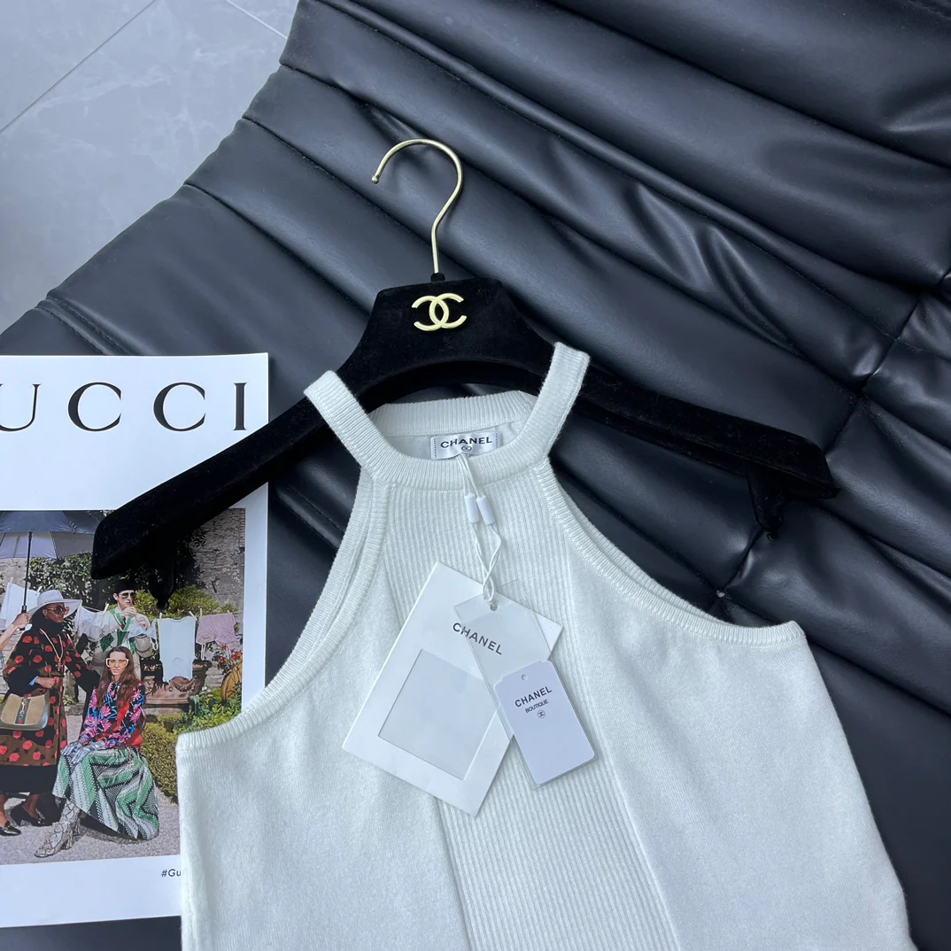 Chanel - Новинка 2403-24 Вязаный жилет с кружевом - Белый