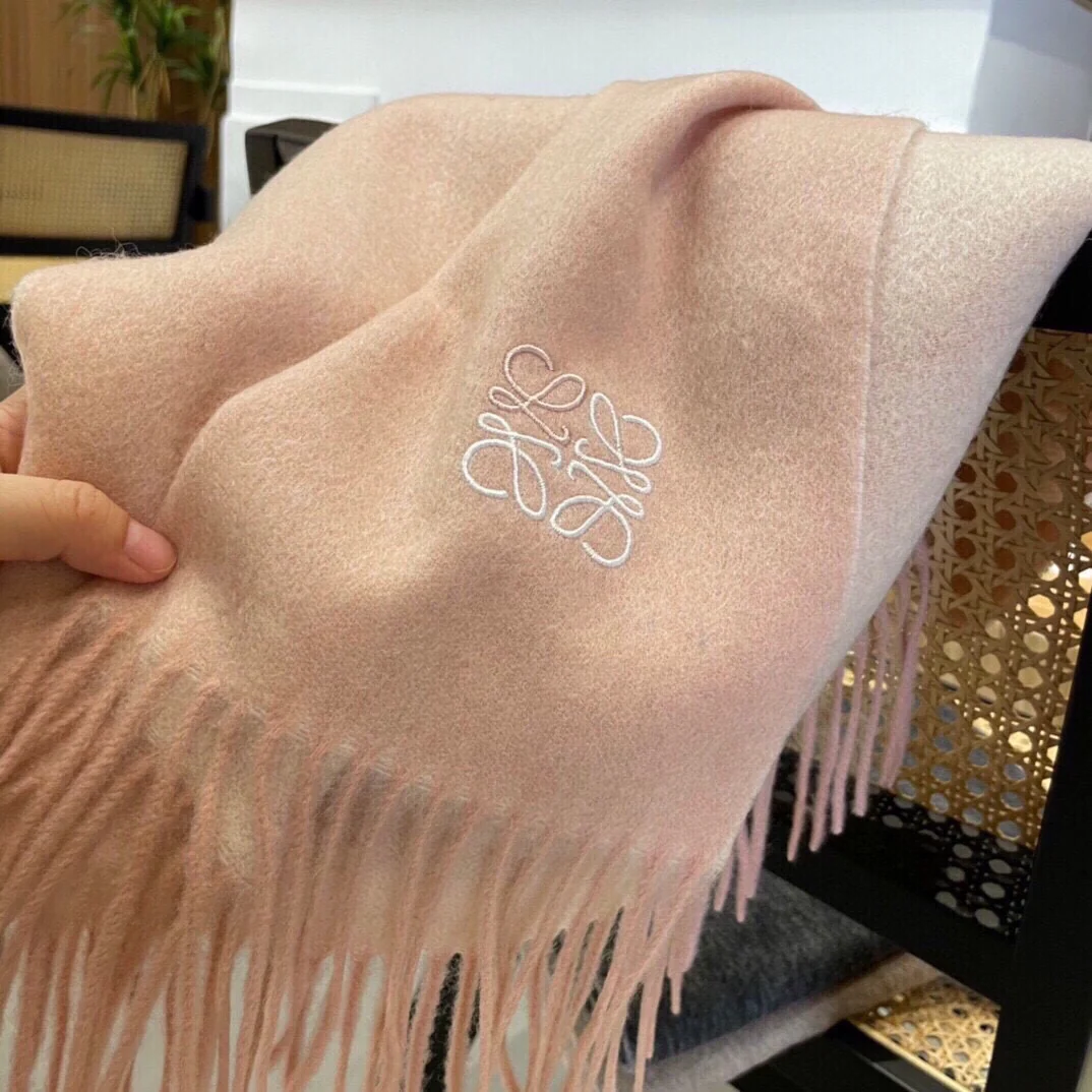 Шарф ?Лолита? с вышивкой ?Водяная рябь? — 100 г — Кашемир — Абрикосовый