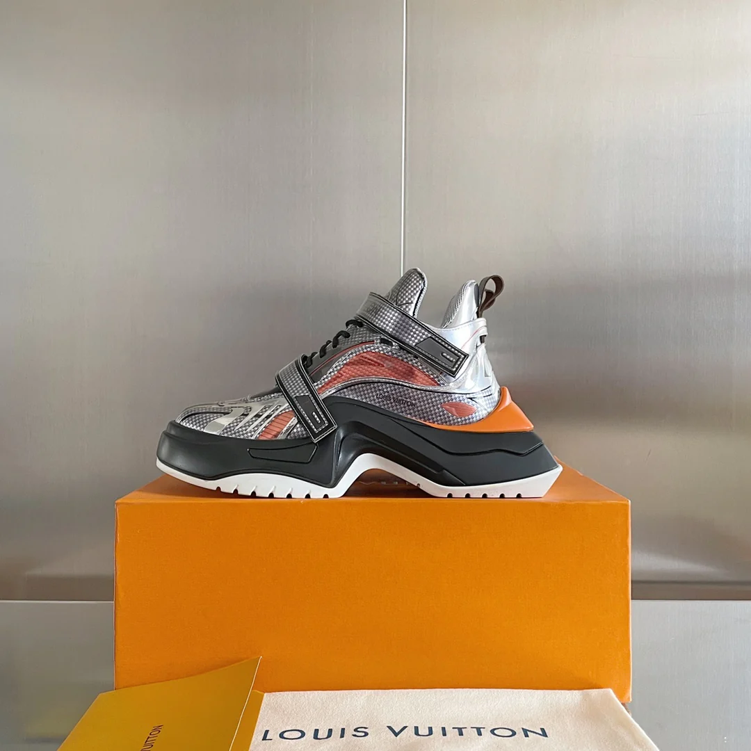 Кроссовки Archlight 2-0 из коллекции круизной коллекции LV Early Spring — ?папины кроссовки?