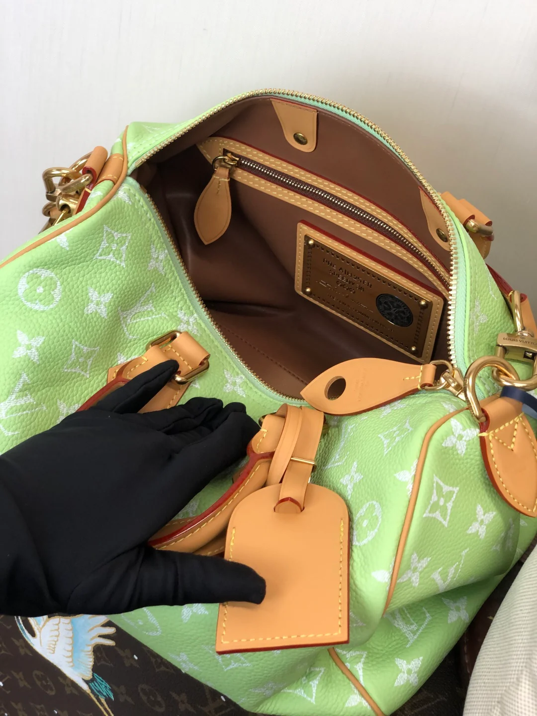 LVspeedy-p9-bandouliere-avocado green-1