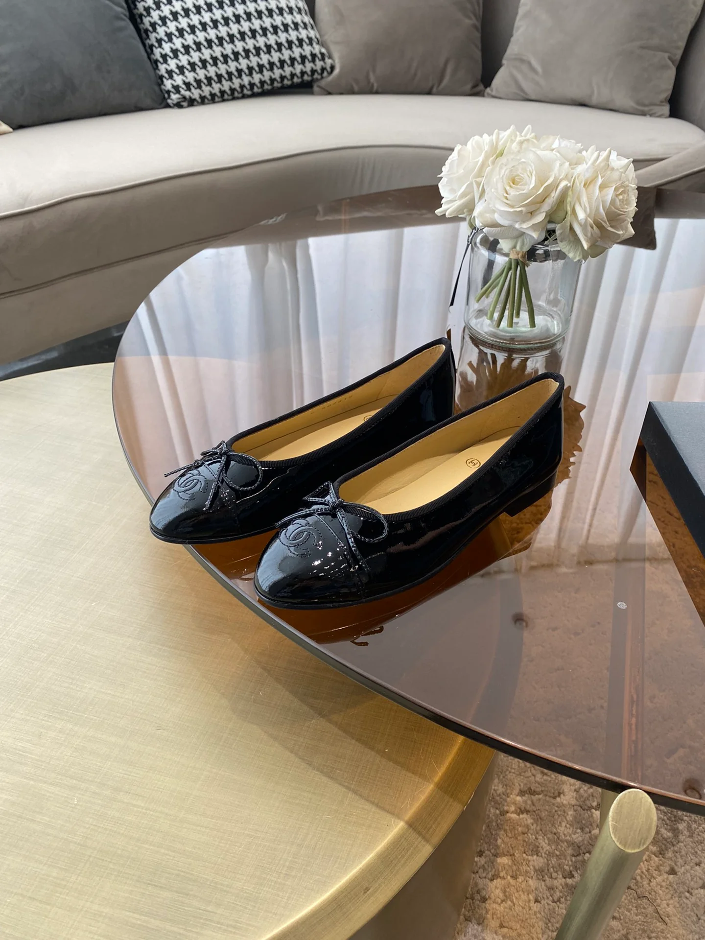 Балетки Chanel - глянцевые черные