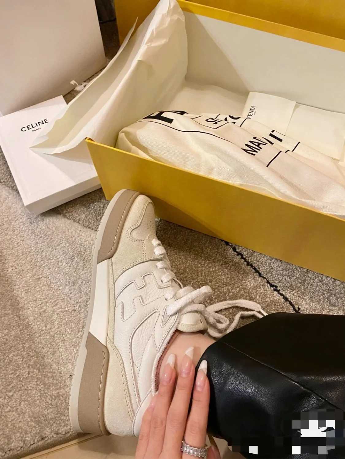 Fendi - Повседневная обувь - Кроссовки - 1