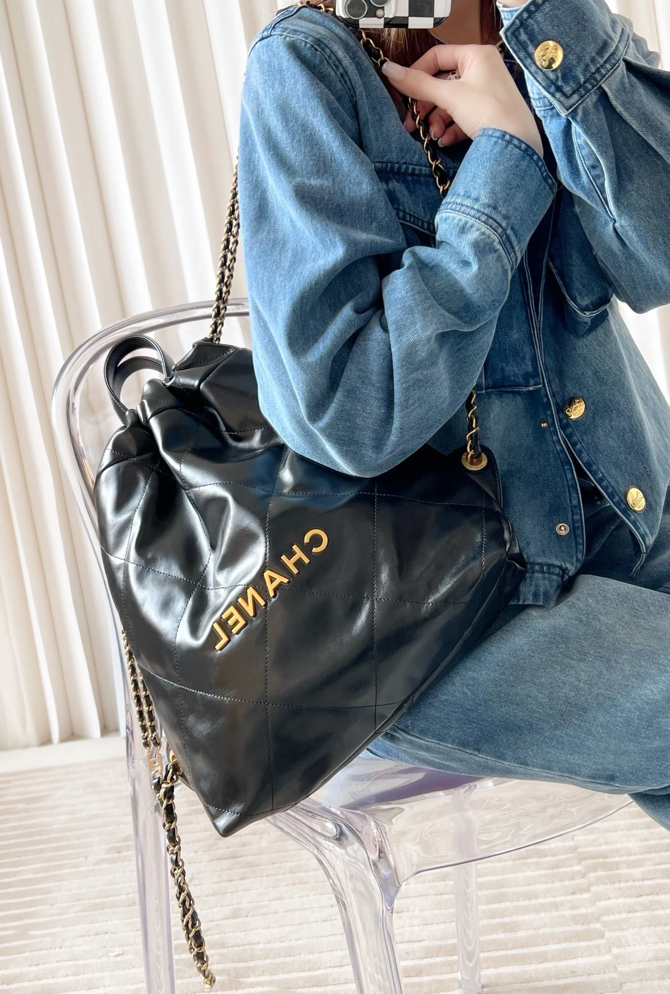 Сумка Chanel - Маленький рюкзак из телячьей кожи - Черный с золотой фурнитурой