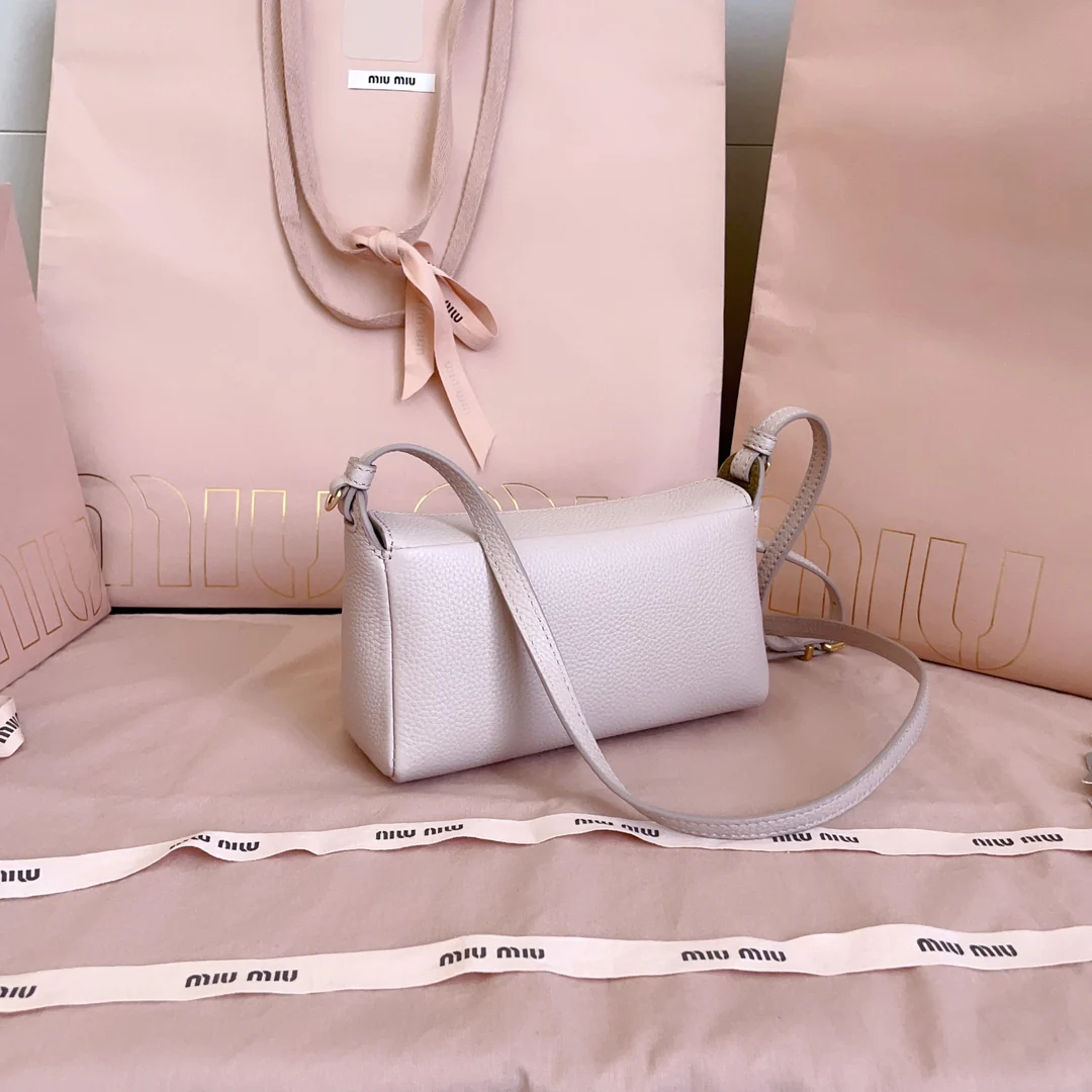 Сумка через плечо Miu Miu-5be097, розовая.