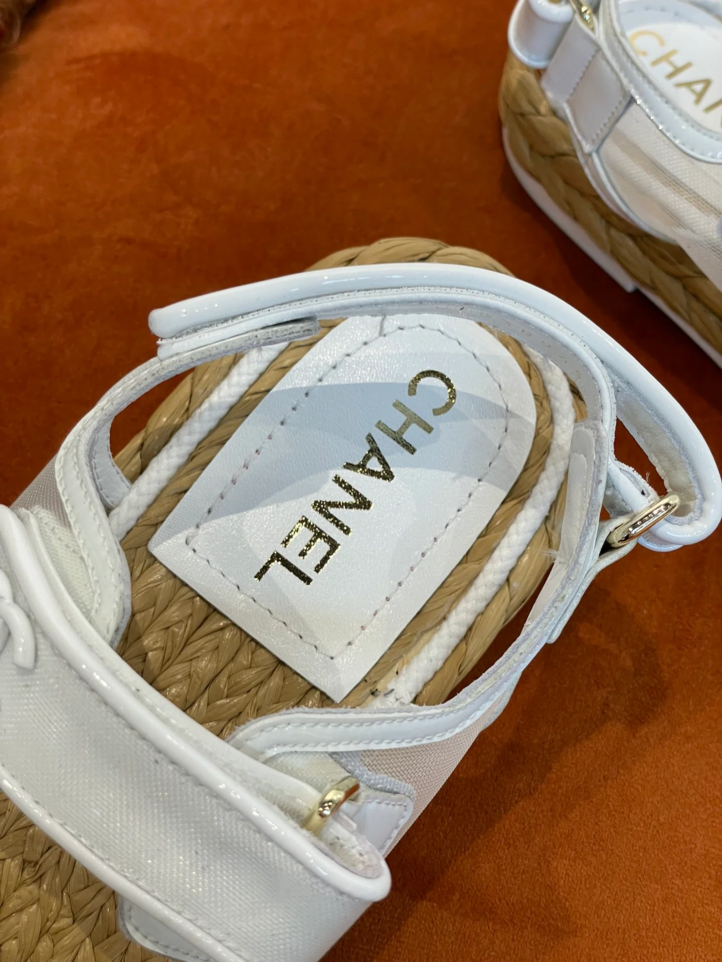 Chanel - Соломенные сандалии