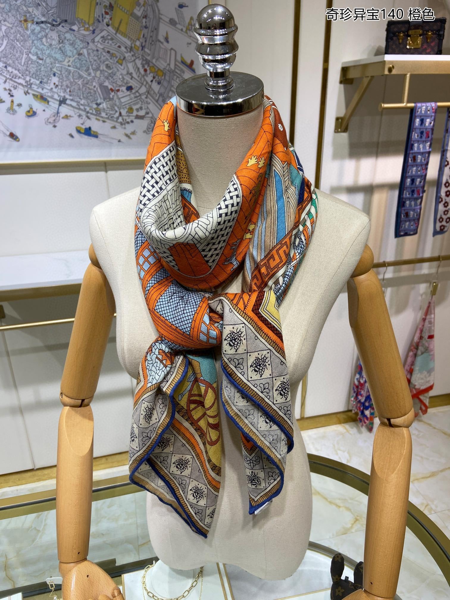 Большой квадратный шарф Hermes Exotic Treasures - 140 см - 70 см - Кашемир - 30 см - Шелк - Оранжевый