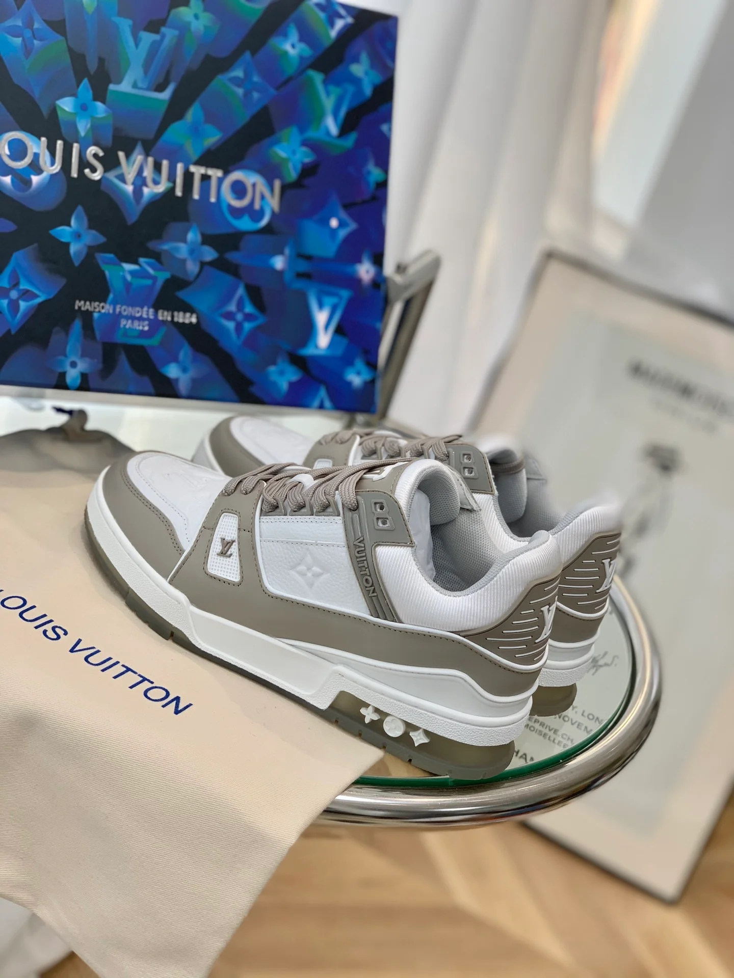 Кроссовки LV Trainer Series - Унисекс - Серые - 1