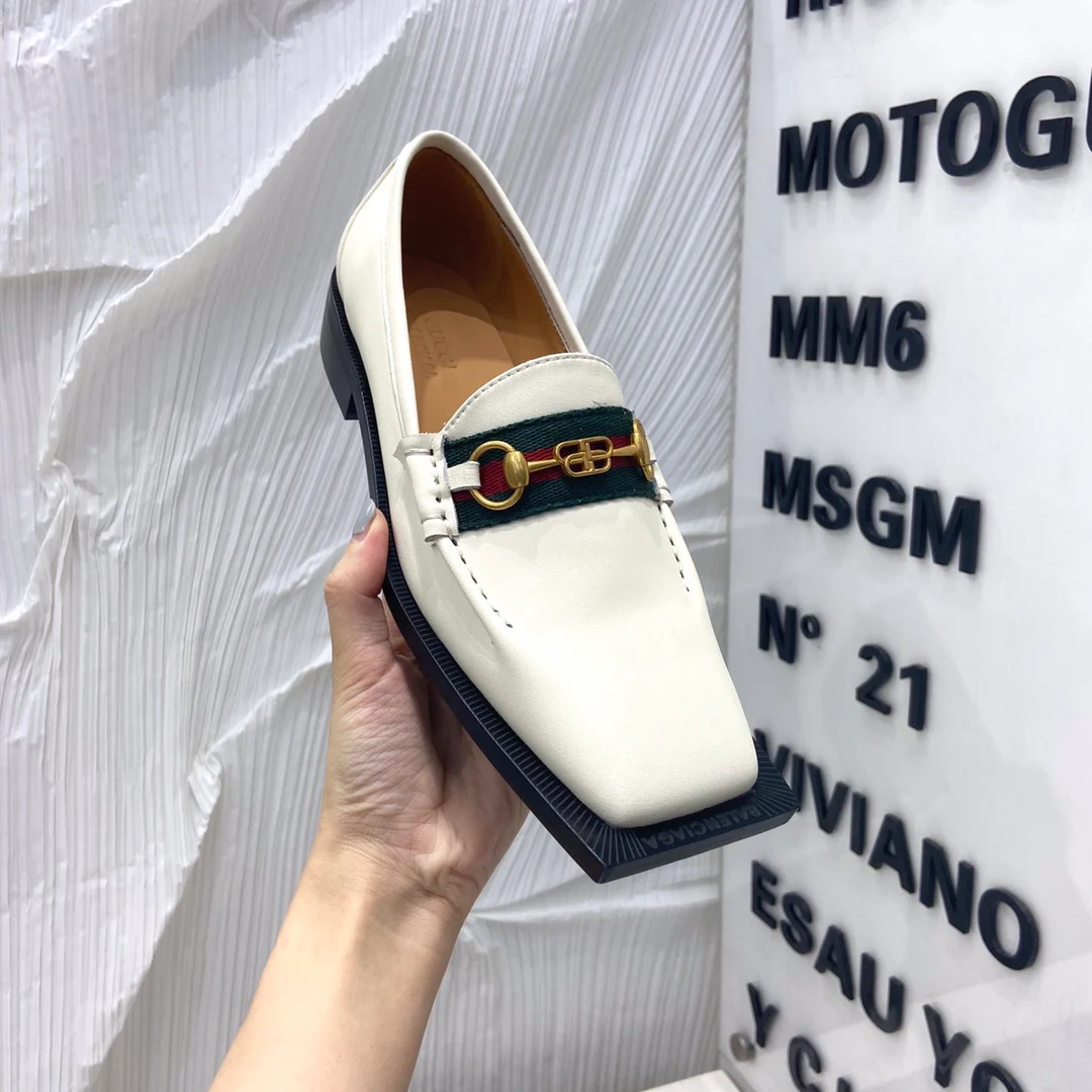 Лоферы Gucci в стиле ретро с квадратным носком