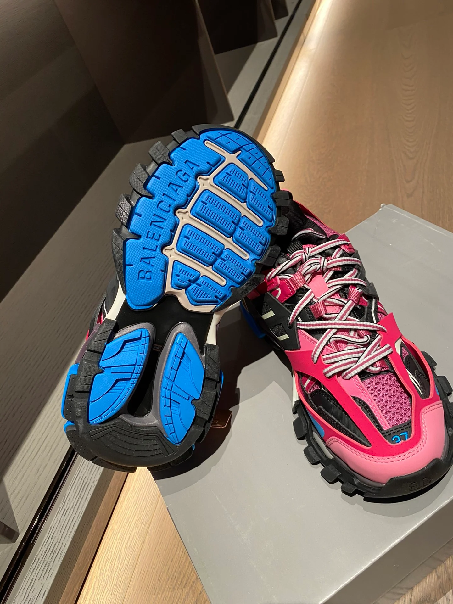 Balenciaga - Dad Shoes - 5