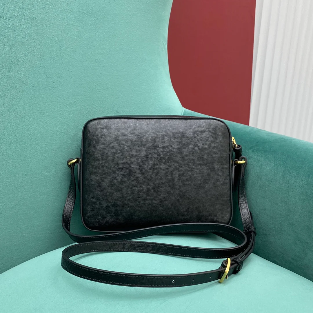 Сумка для фотоаппарата Gucci 1955 с пряжкой в ??виде подковы - 3 шт.