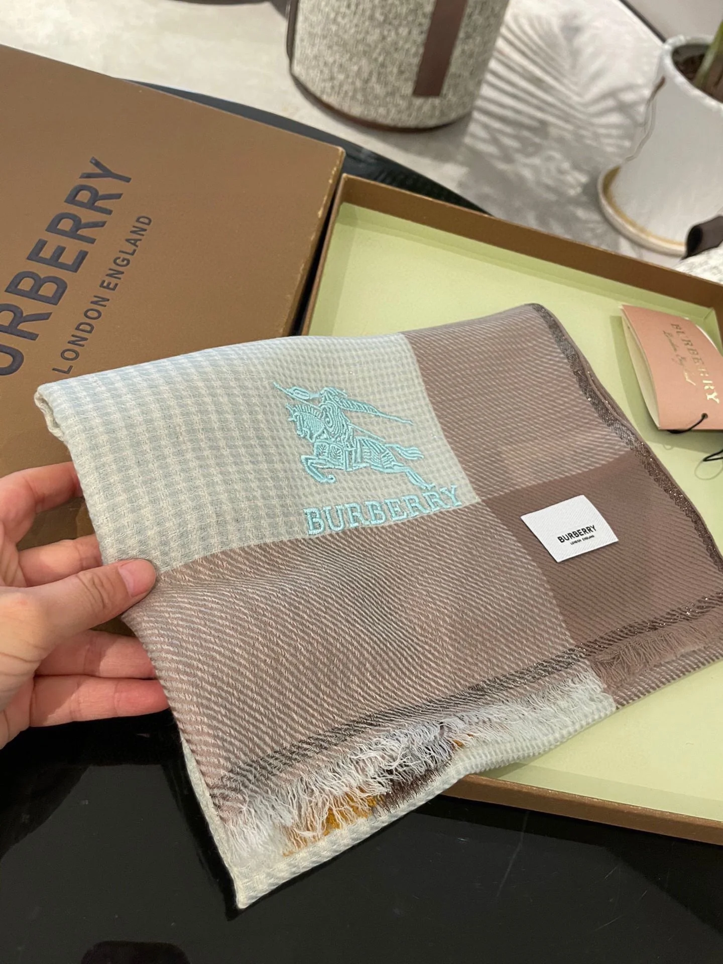 Кашемировый шарф Burberry - 105-180 см