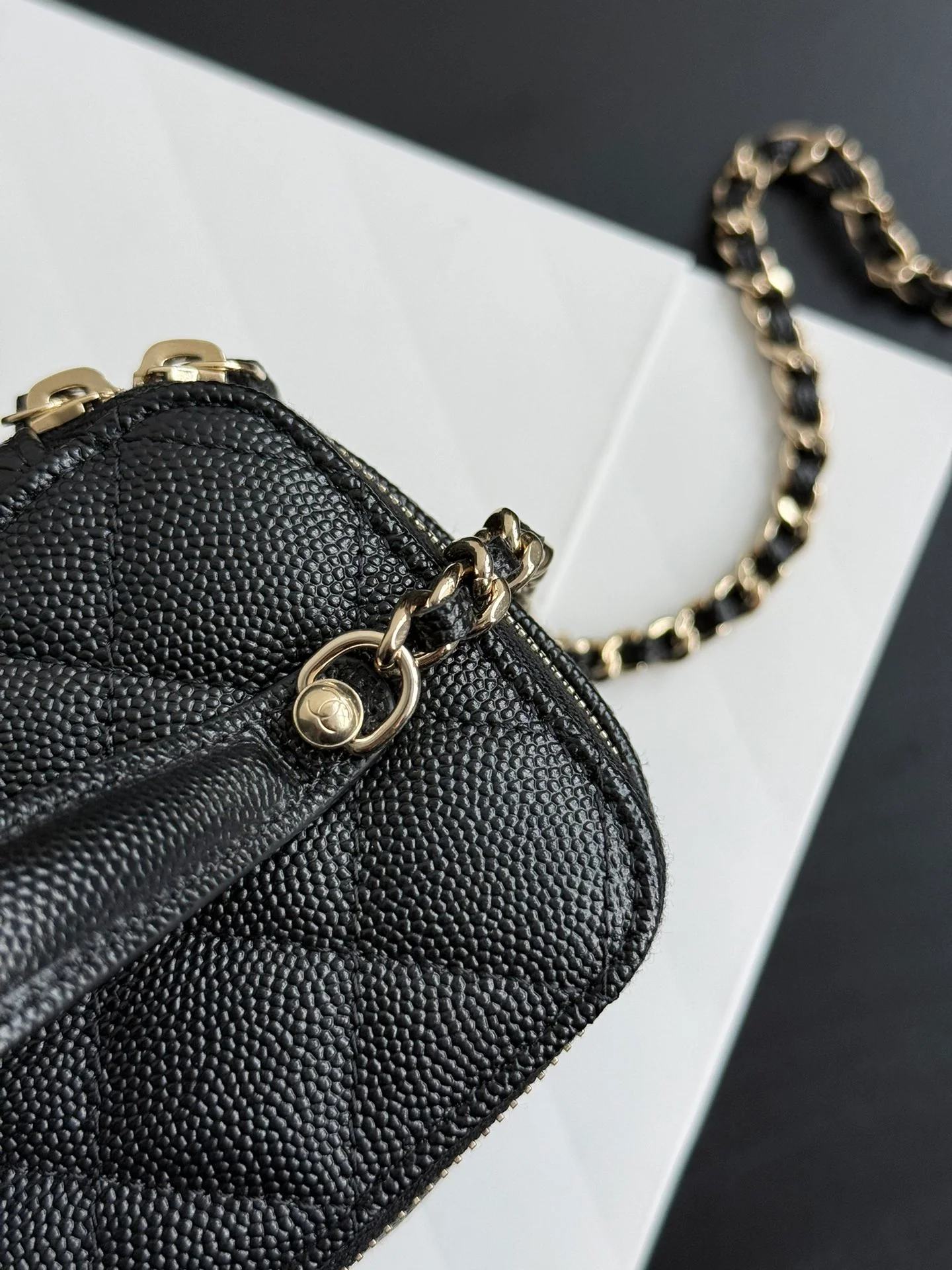 Сумка-ланчбокс Chanel 25c - черная