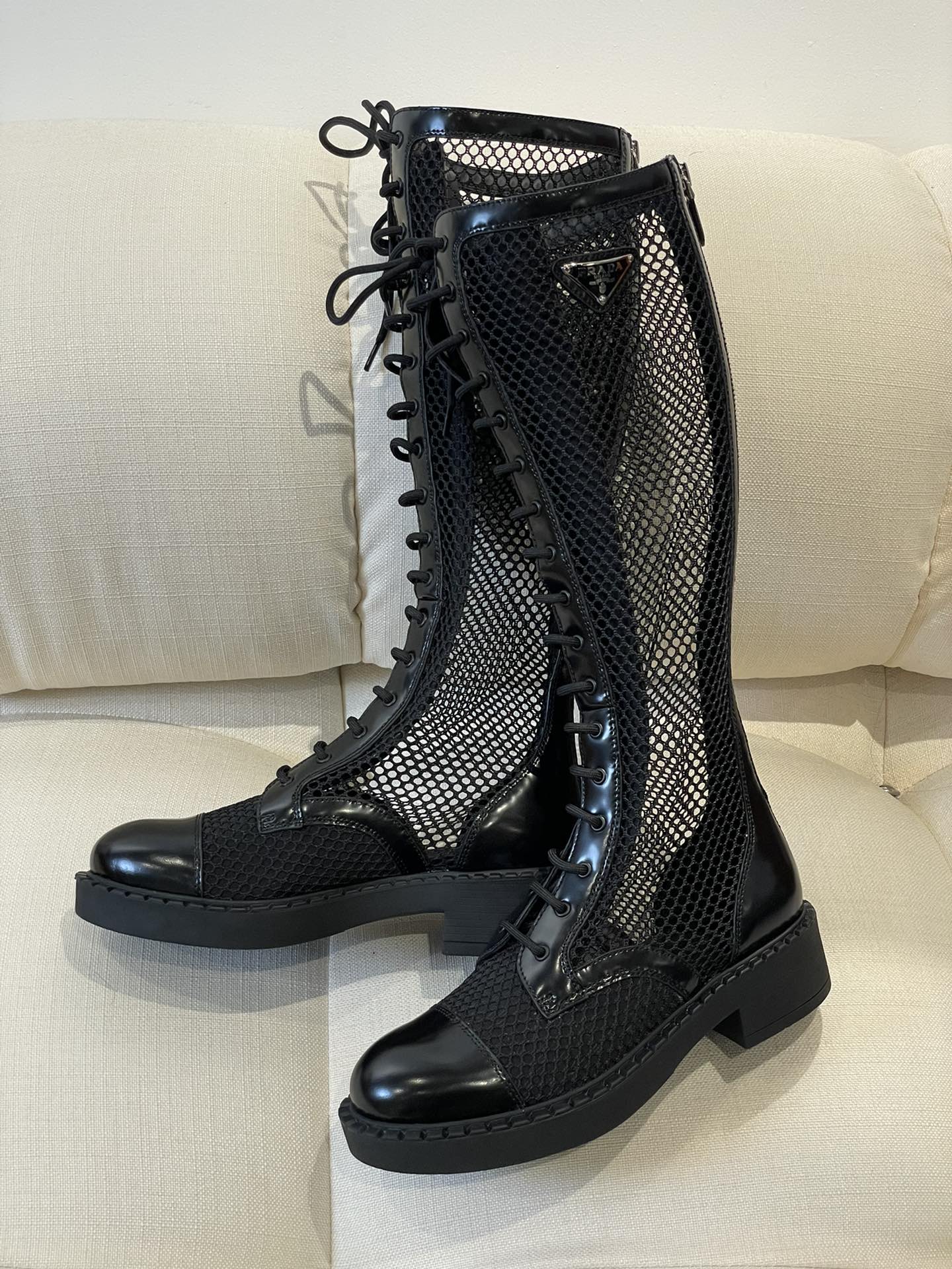 Prada - Сетчатые сапоги