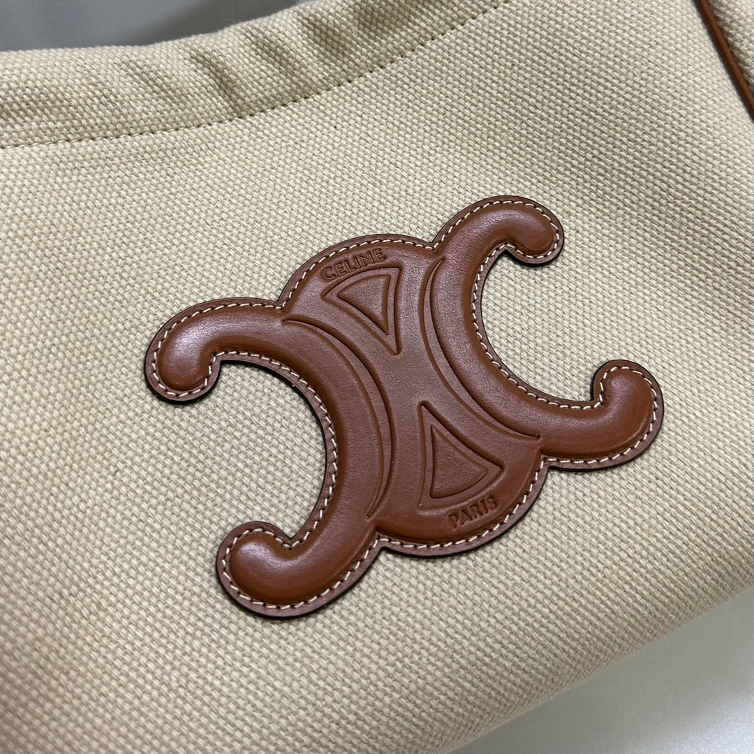 Сумка на завязках из канваса Celine Cabas Triomphe - маленькая