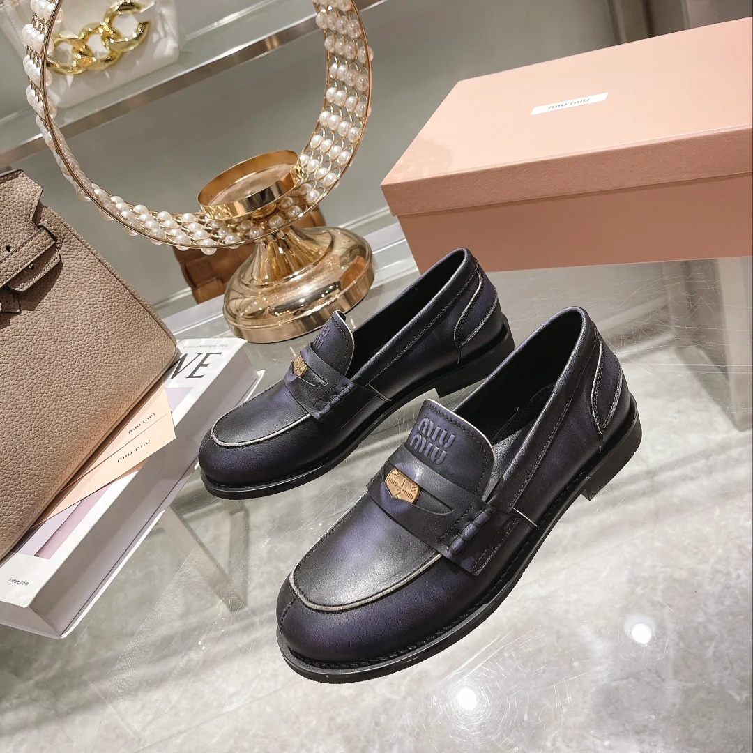 Лоферы Miu Miu Coin - Черные - 1