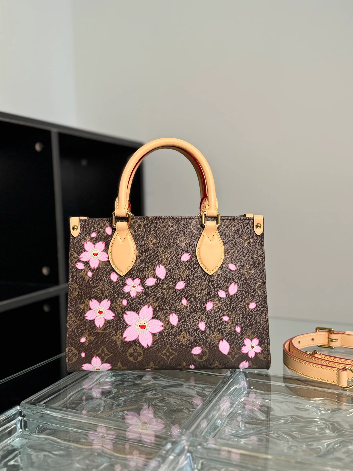 LV-m13269-tm-onthego handbag-small-cherry blossom design