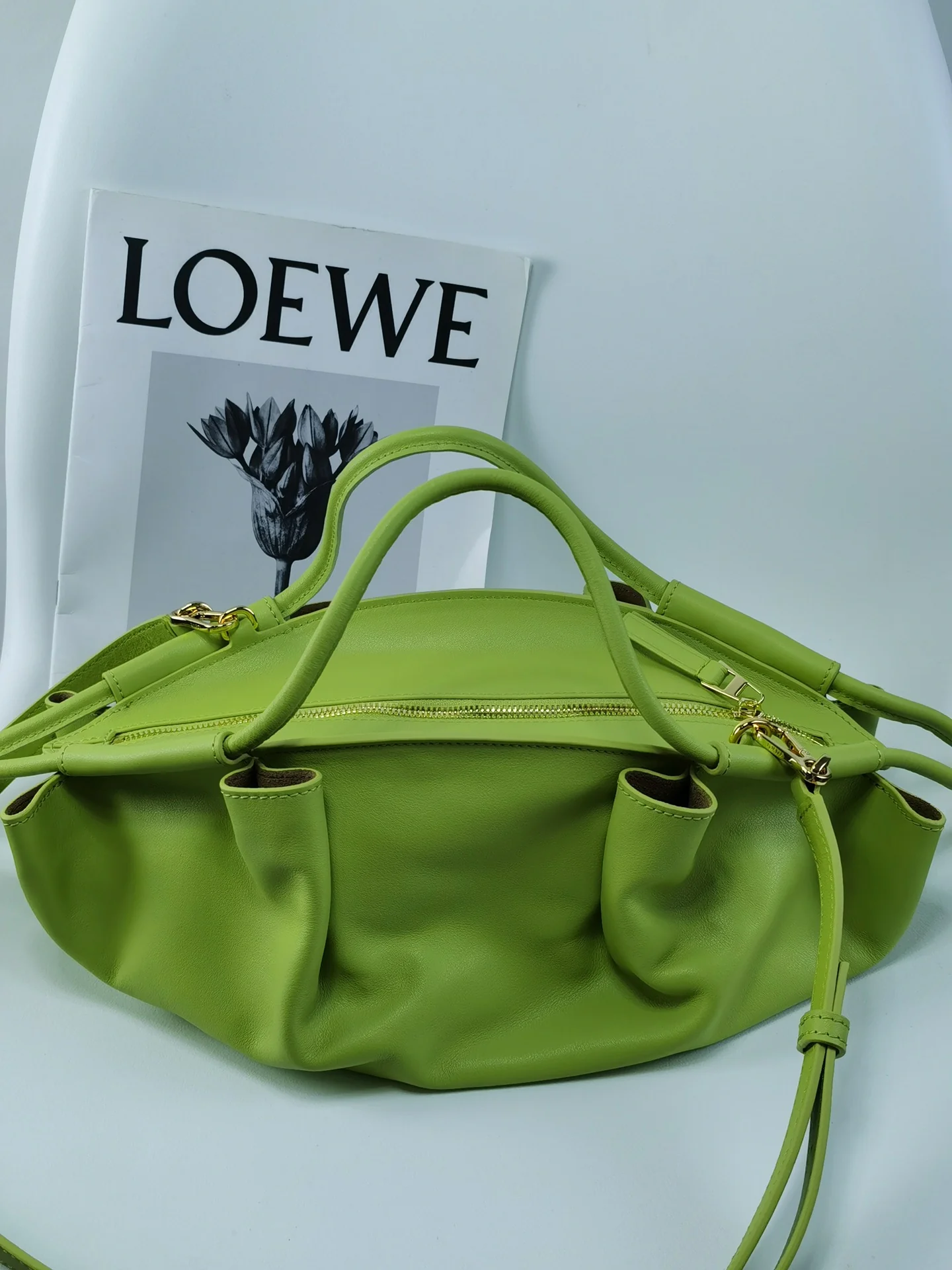 Сумка для прогулок Loewe Paseo - телячья кожа наппа - маленькая - зеленая