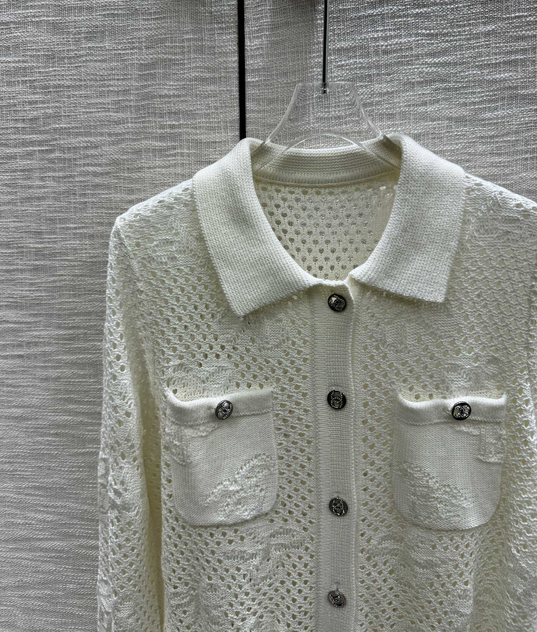 Chanel - 2403-24 Новейший элегантный вязаный комплект ранней весны с ажурным узором - Абрикосовый