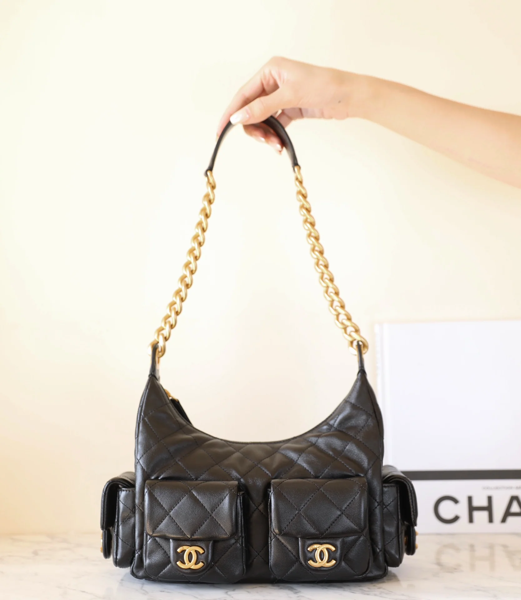 Сумка-хобо Chanel 25c, маленькая, черная, для хобби.