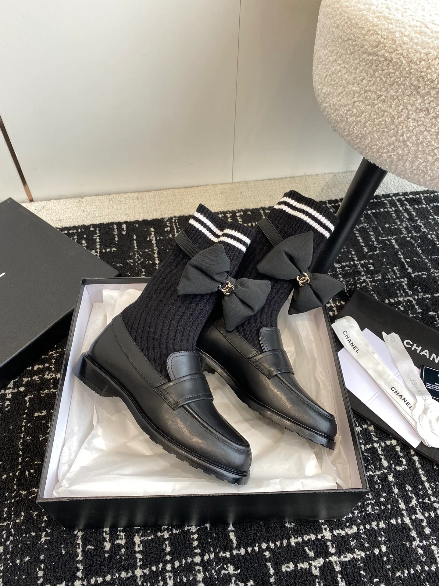 Лоферы Chanel 2024 в стиле 