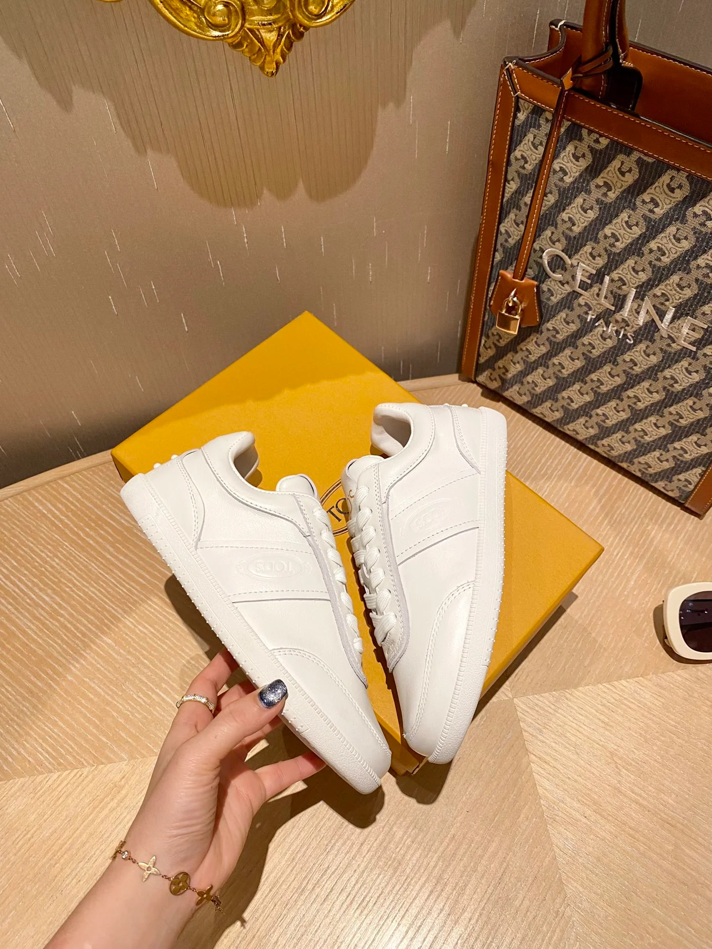 Tods - Белые кроссовки - Повседневная обувь - 1