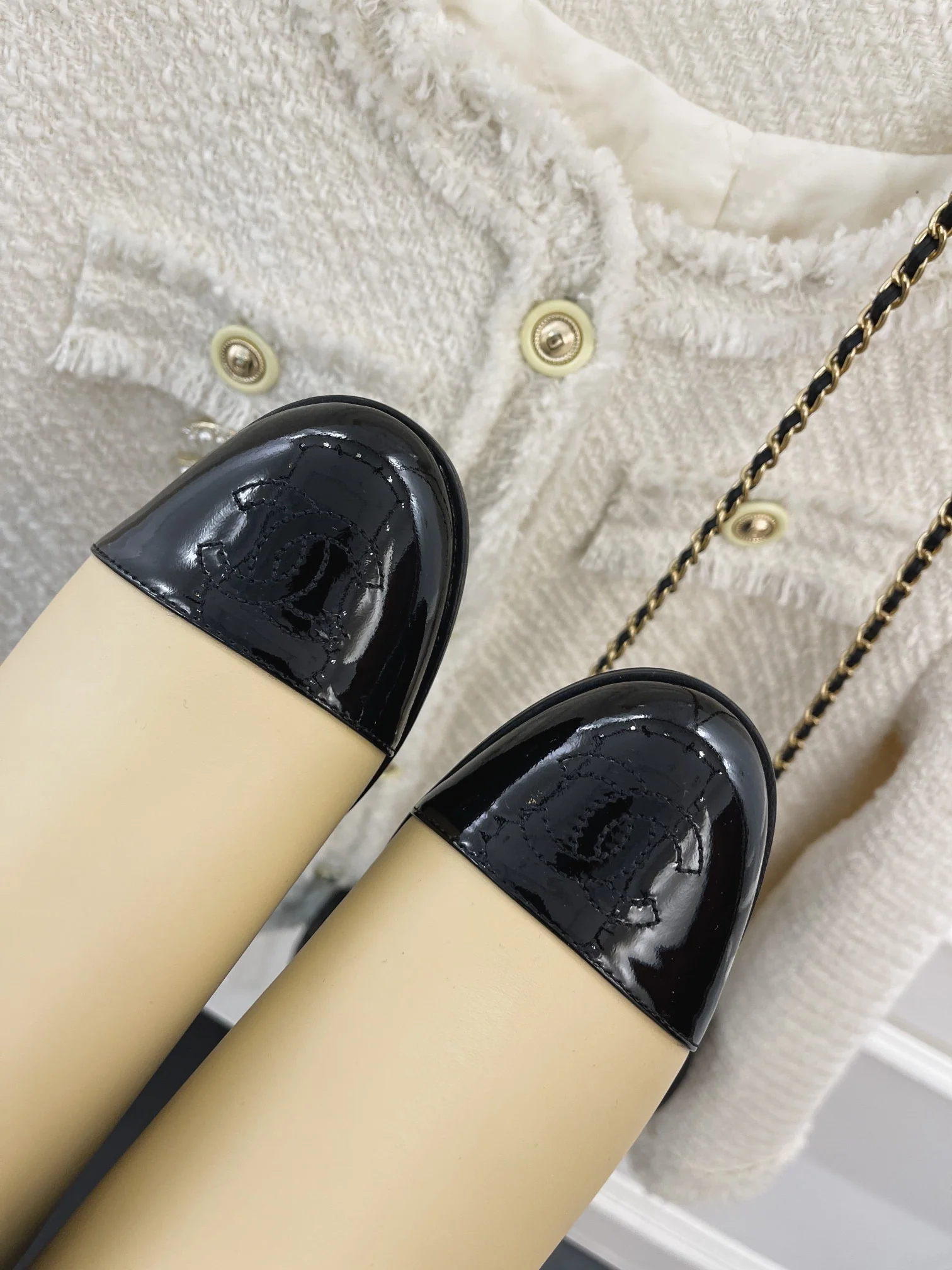 Новинка сезона осень/зима 2022 от Chanel - Ботинки-носки - 6-5 см