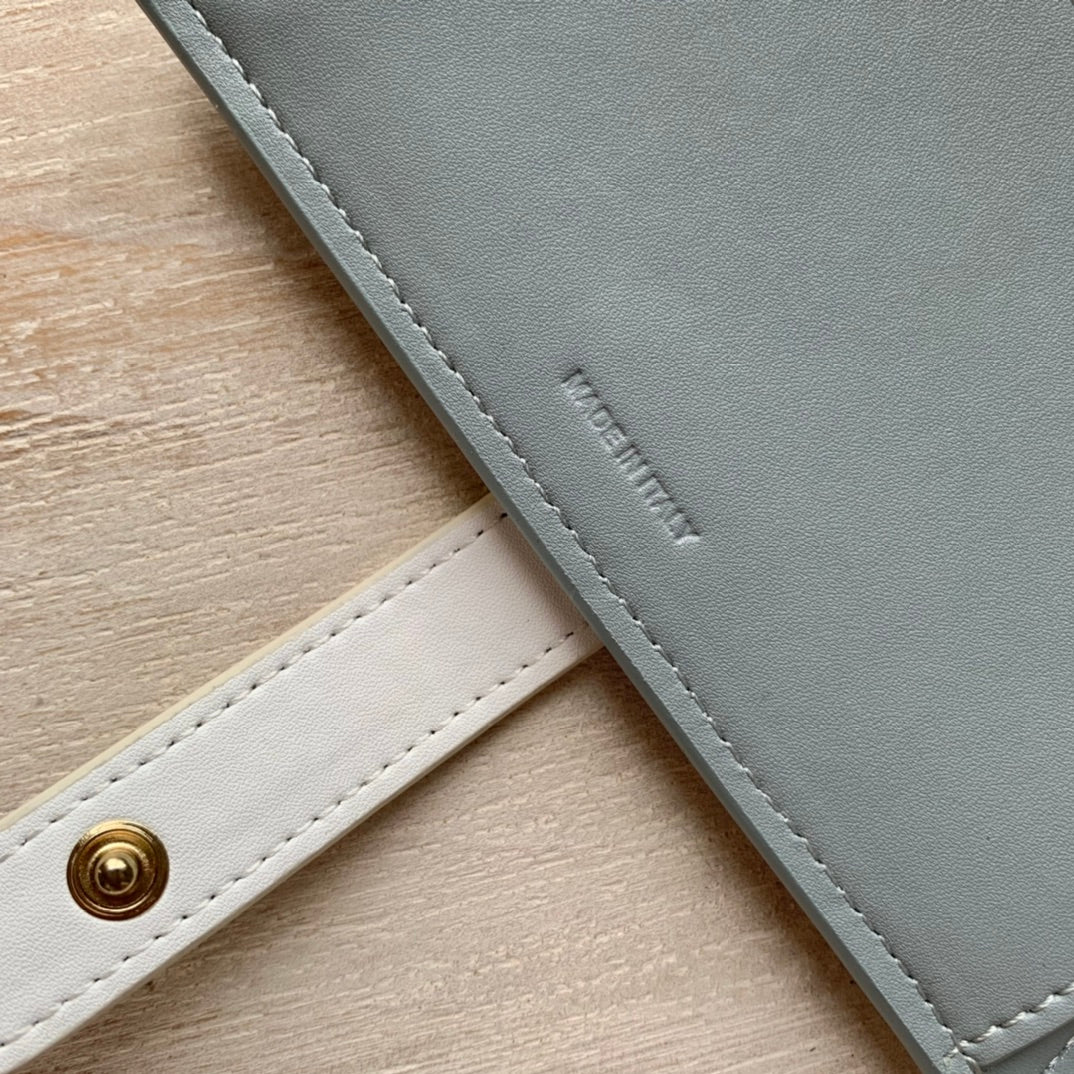 Кошелек Celine Strap из зернистой телячьей кожи - 7