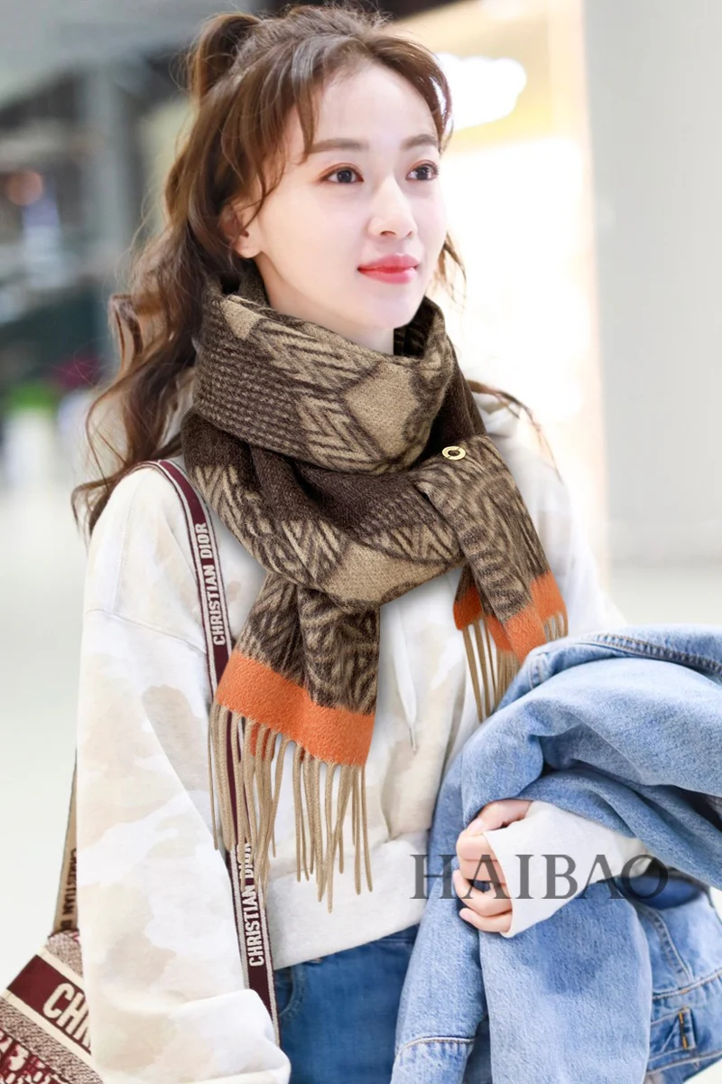 Классический длинный шарф Loro Piana с цветными блоками по краю - 33 дюйма - 190 см - 100 г - шерсть дикой козы высшего качества.