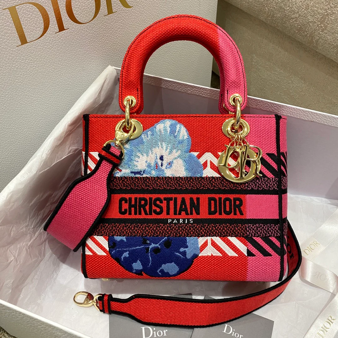 Сумка Dior Lady D'Lite - вышивка на холсте - 24 см