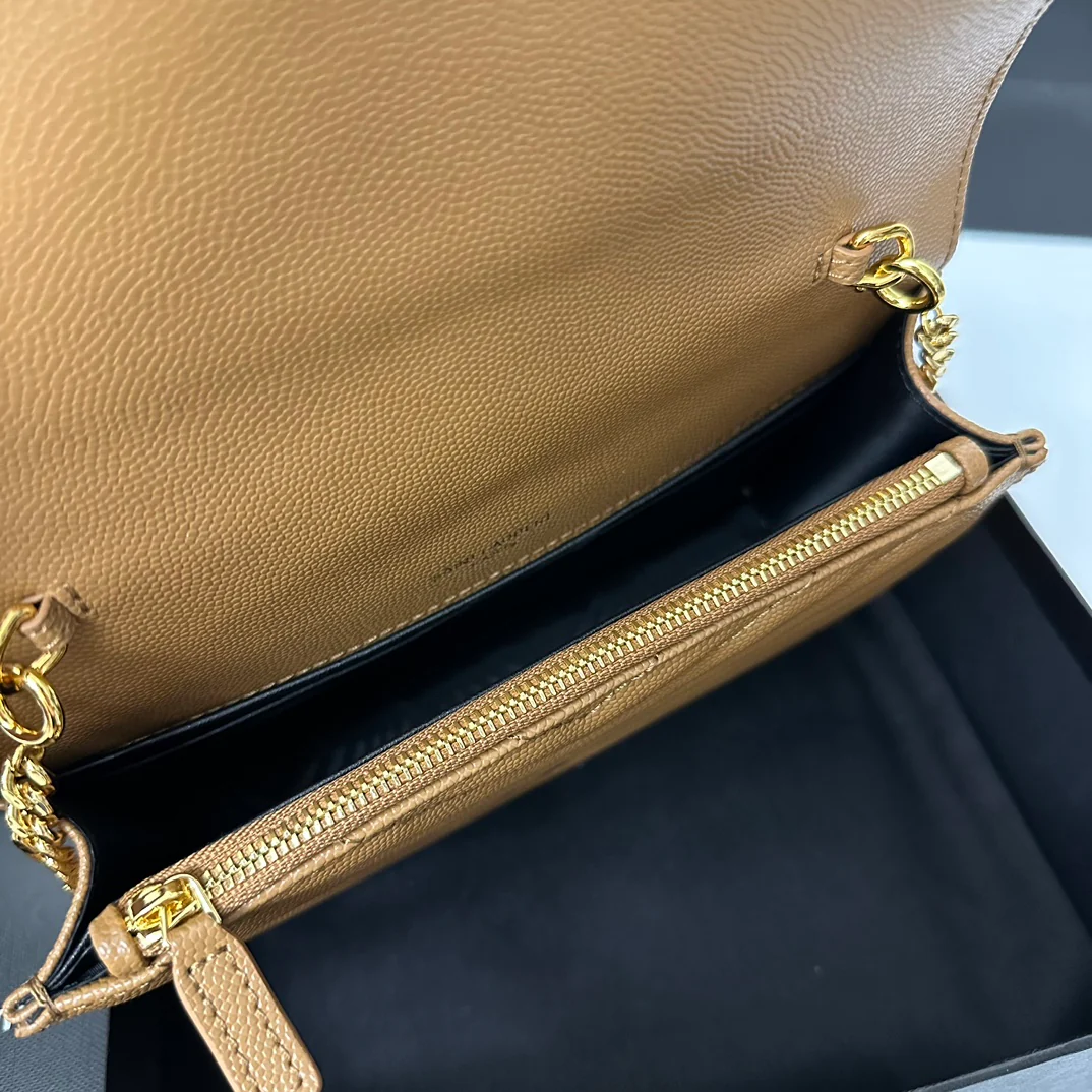 Пряжка YSL Monogram Caviar WOC Caramel Gold, 22 см