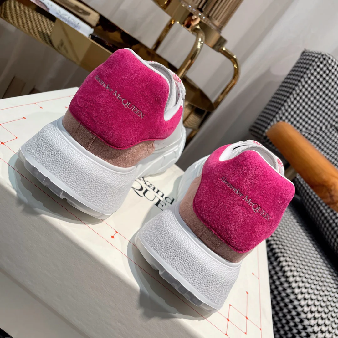 McQueen - Новые кроссовки - Розовый хвост