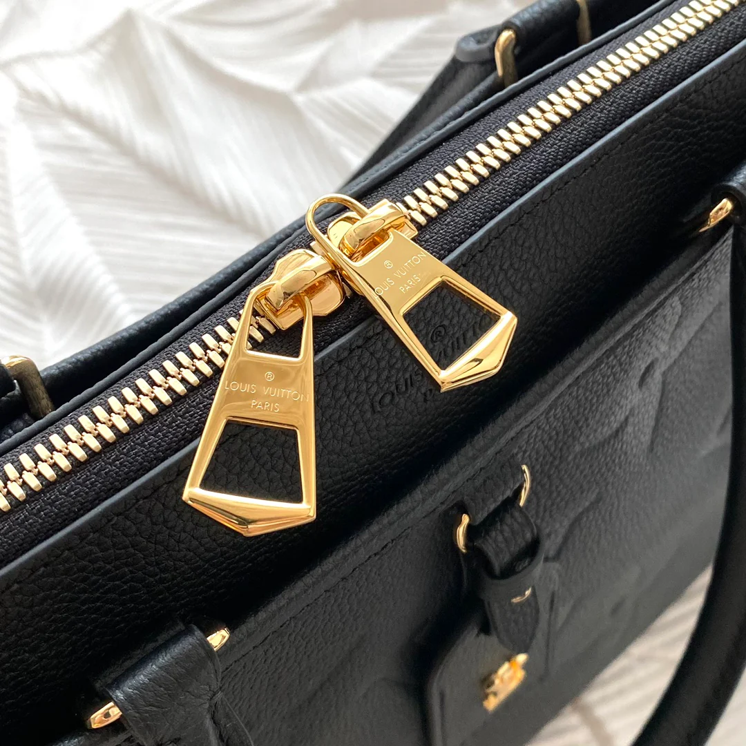 m46487-LV-Trianon сумка-Абрикос-Средний-1