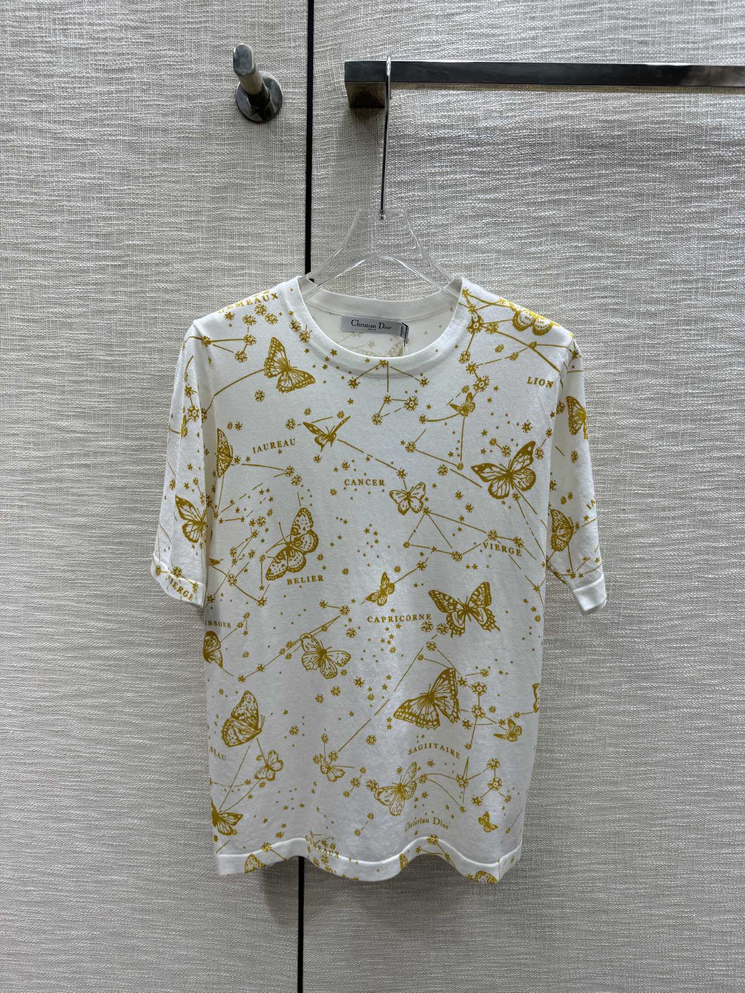 Футболка Dior 2403 с круглым вырезом и коротким рукавом и узором ?Бабочки?