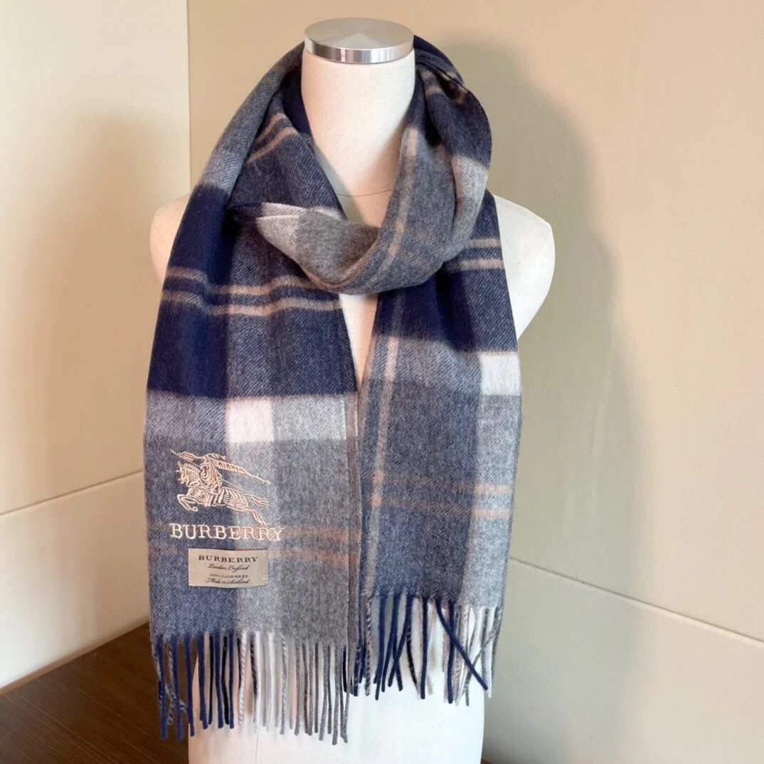 Кашемировый шарф Burberry