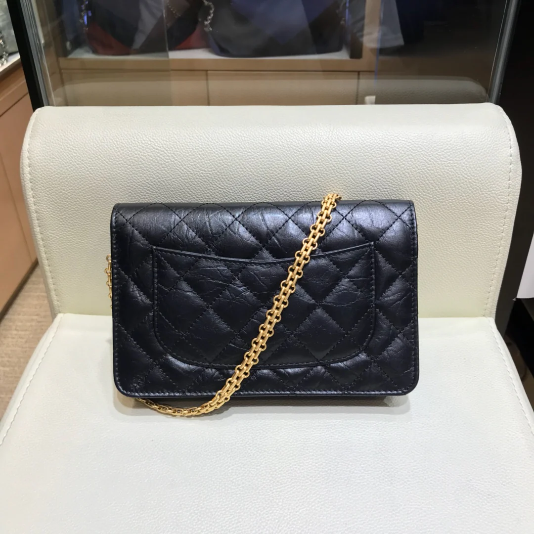 Значок-пряжка Chanel 2-55 Reissue (woc)