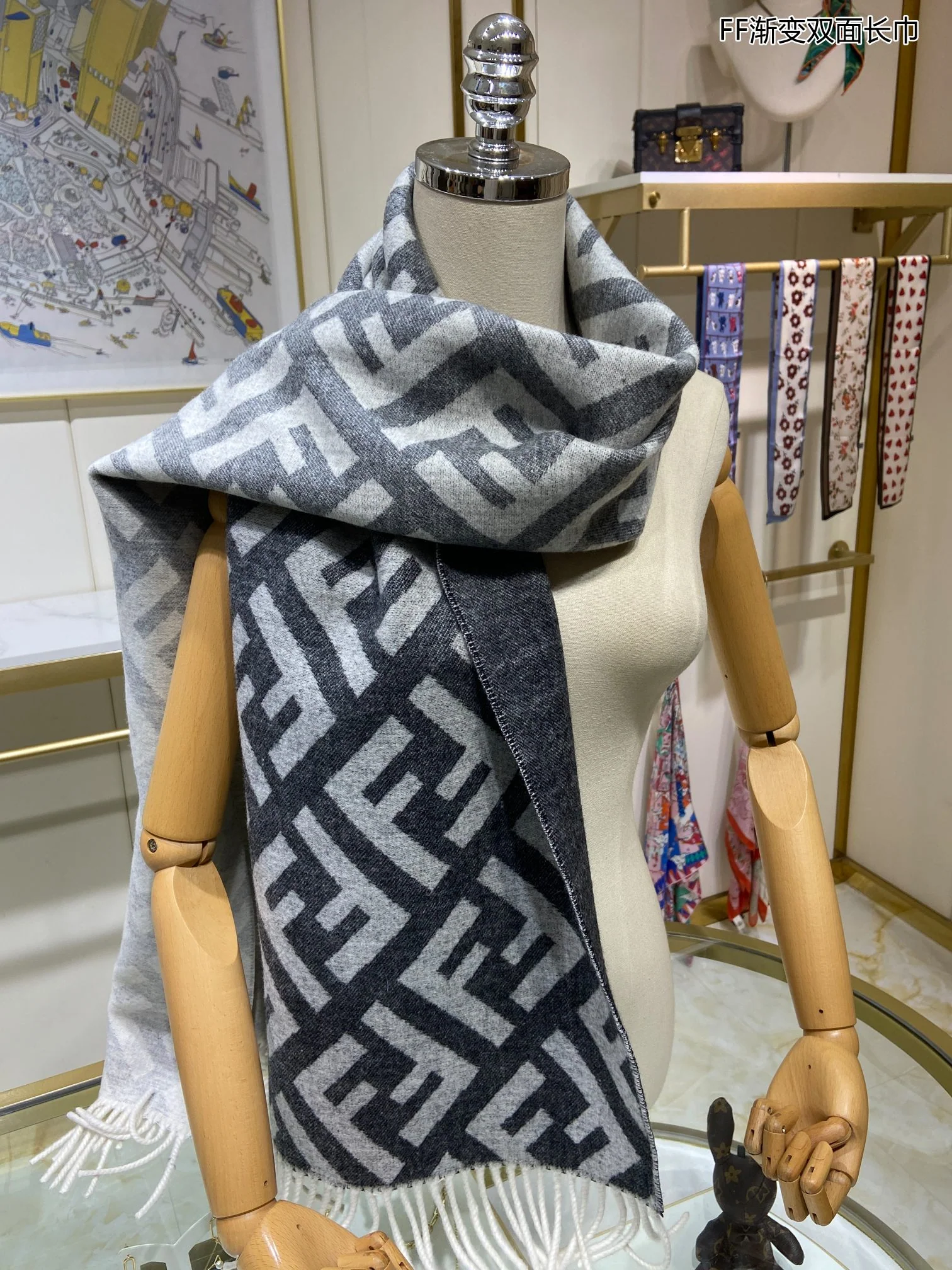 Двусторонний шарф Fendi с градиентным рисунком - 35 см - 190 см - 78 см - Кашемир - 22 см - Шерсть