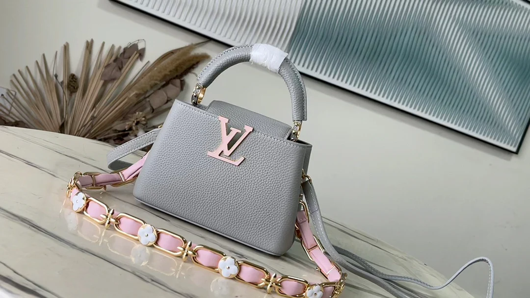 m23280-LV-capucines-mini-handbag/crossbody bag-grey