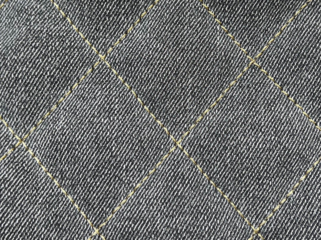 Chanel - Сумка-боулинг из выстиранного денима - Синяя