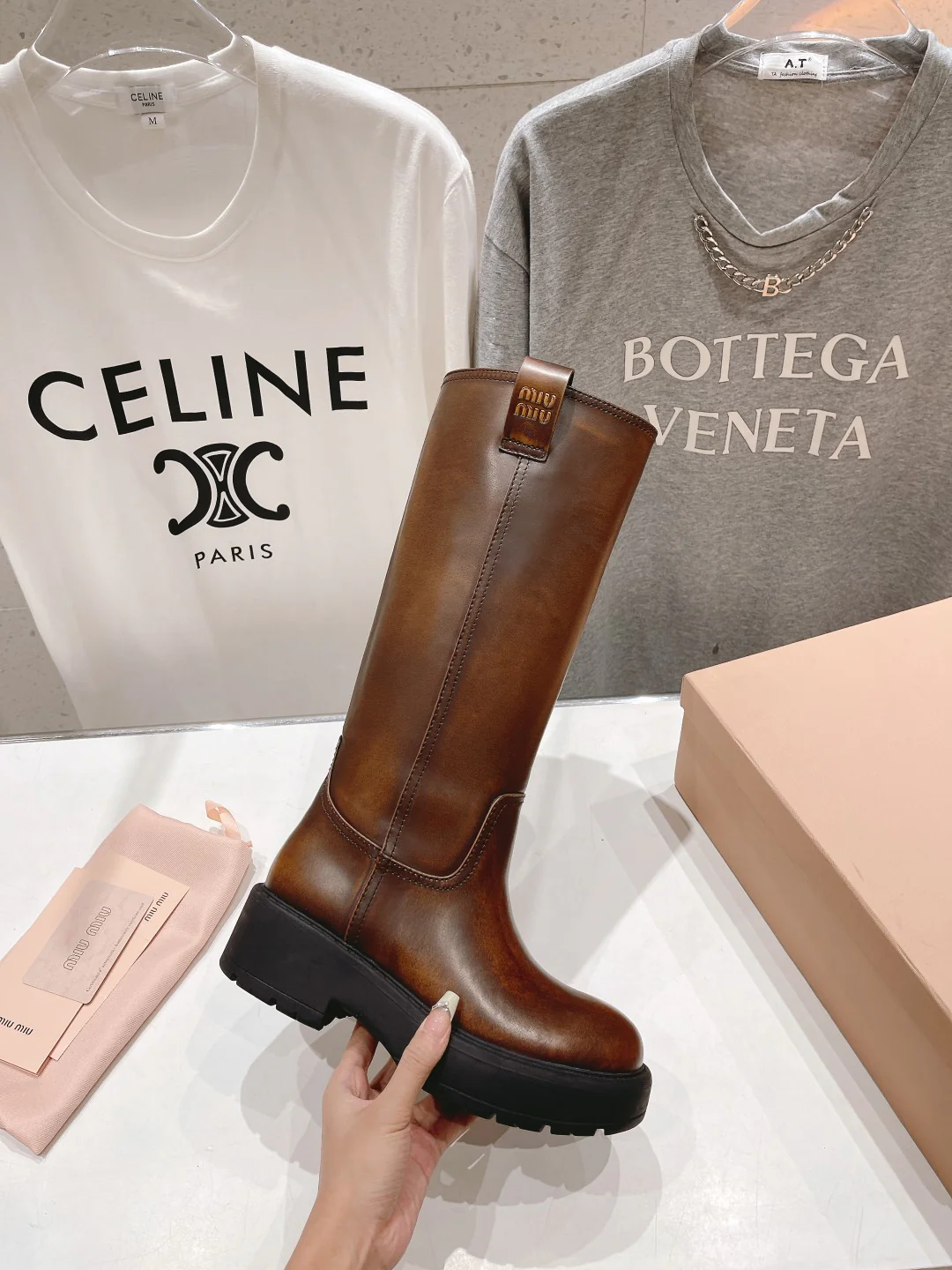 Ботинки на платформе Miu Miu 2024 - Кофейно-коричневый - 1