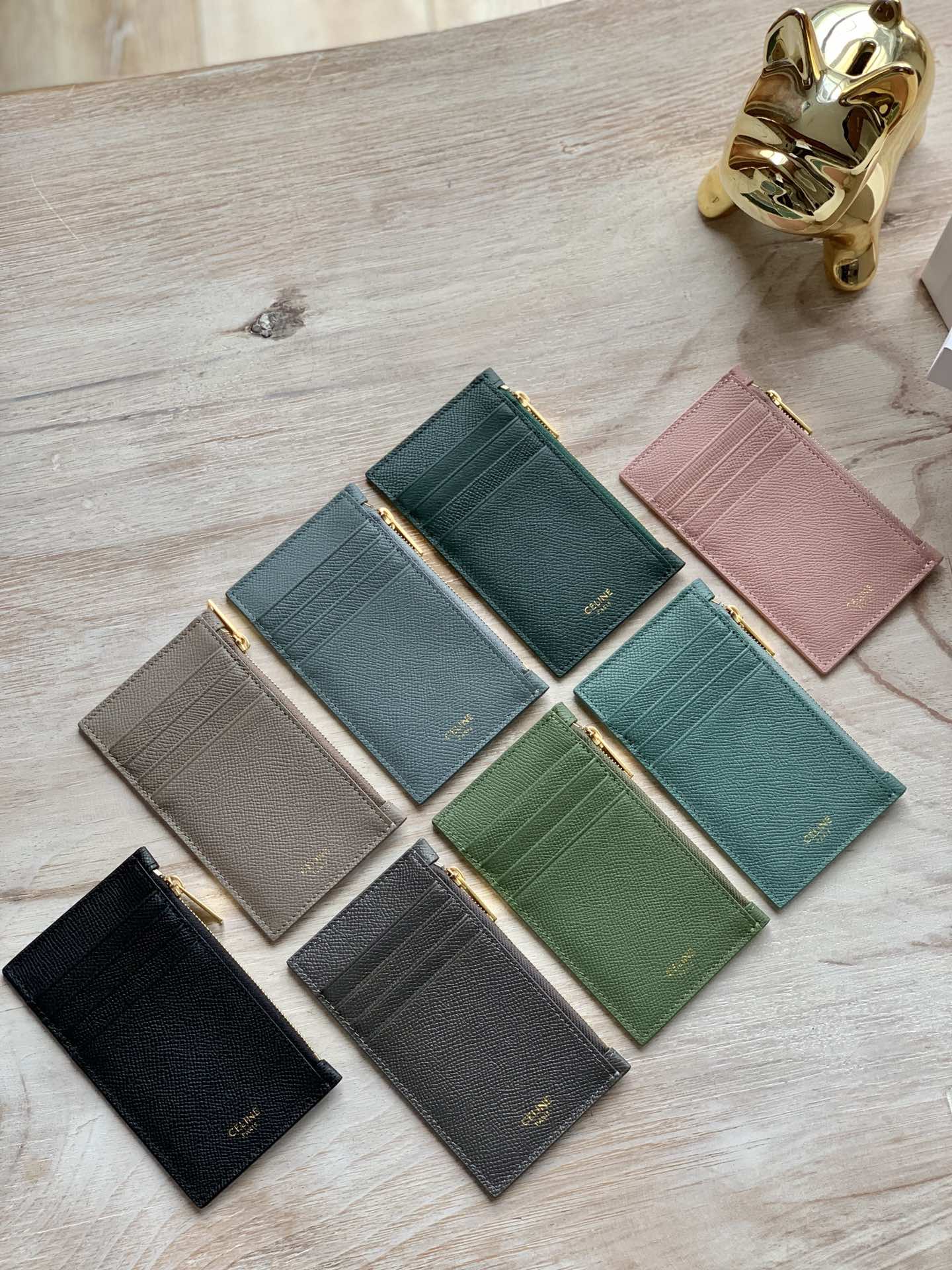 Celine 粒面小牛皮拉链卡包-卵石灰