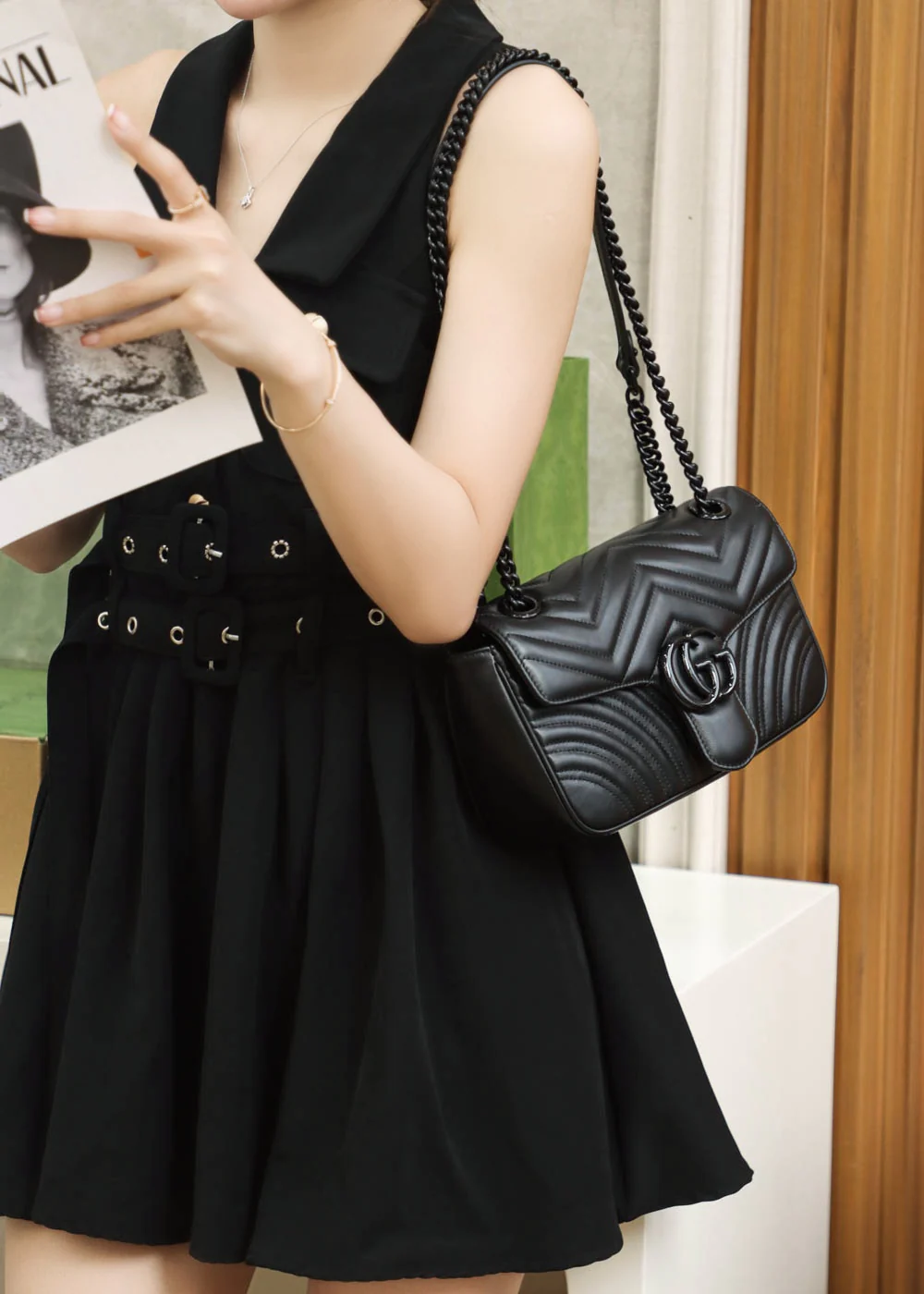 Сумка на цепочке из коллекции Gucci Marmont - Черная